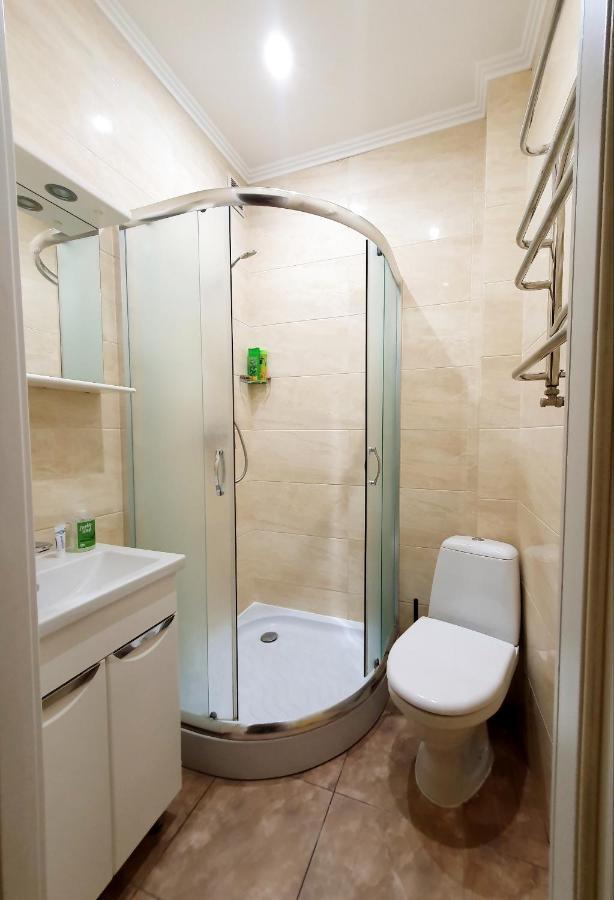 Homey Apartment On Vicheva Str. Lviv Buitenkant foto